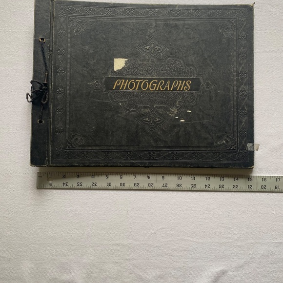 Vintage Photo Album Embossed Cover Black Empty Pages Gothic Grimoire Grief Magic - Picture 10 of 16